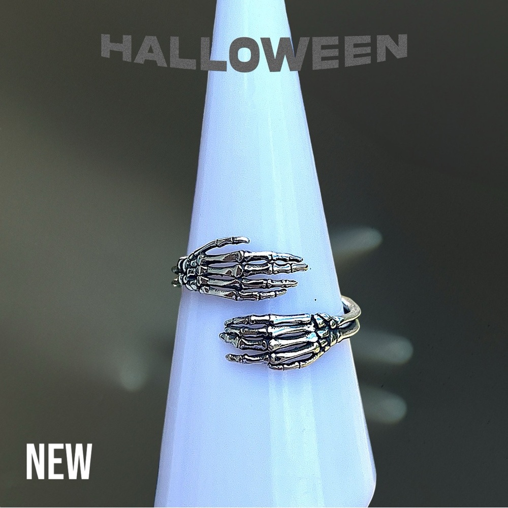 New 925 Sterling Silver Halloween Vintage Skeleton Hand Ring - Picture 5 of 8